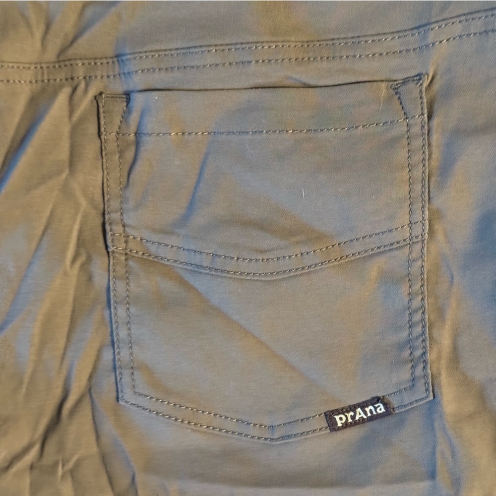 Prana Tan Shorts Men’s Size 38WX9L - Picture 5 of 5